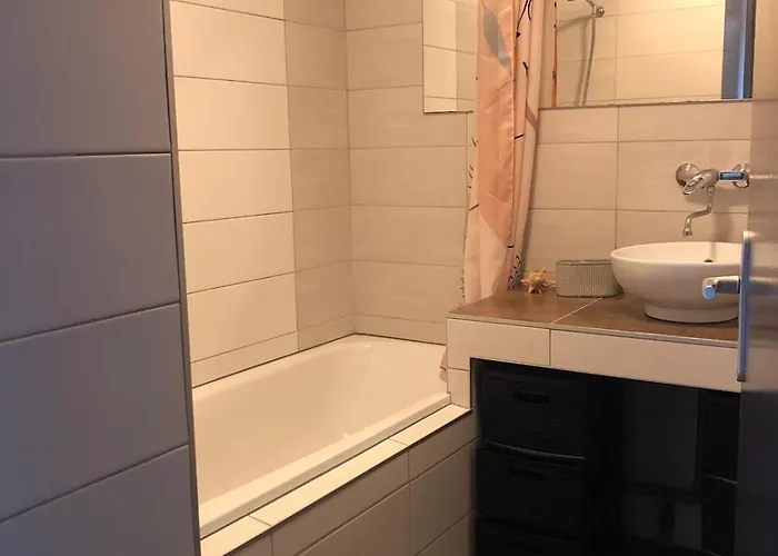 Apartment Bel Cosy Kennedy Proche Centre